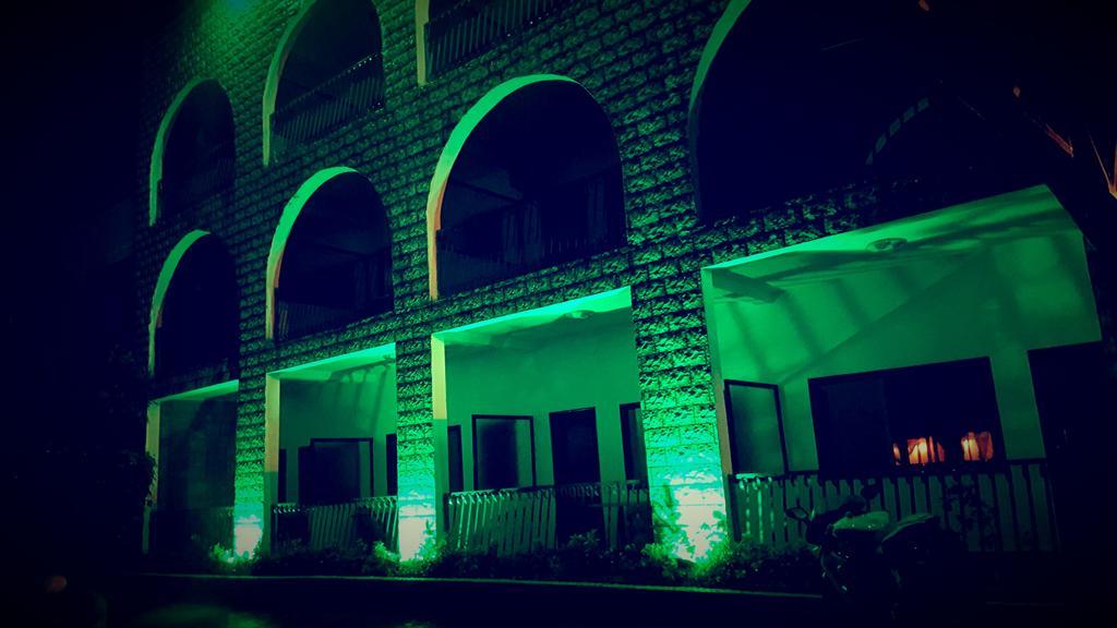 Riviera Taouyah Hotel Конакри Экстерьер фото